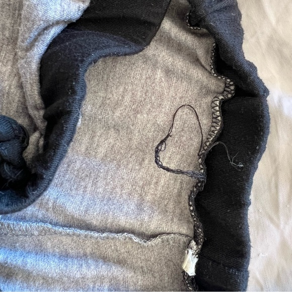 Zaful | Gray and Black Crop Tank Shorts Set - Picture 6 of 10